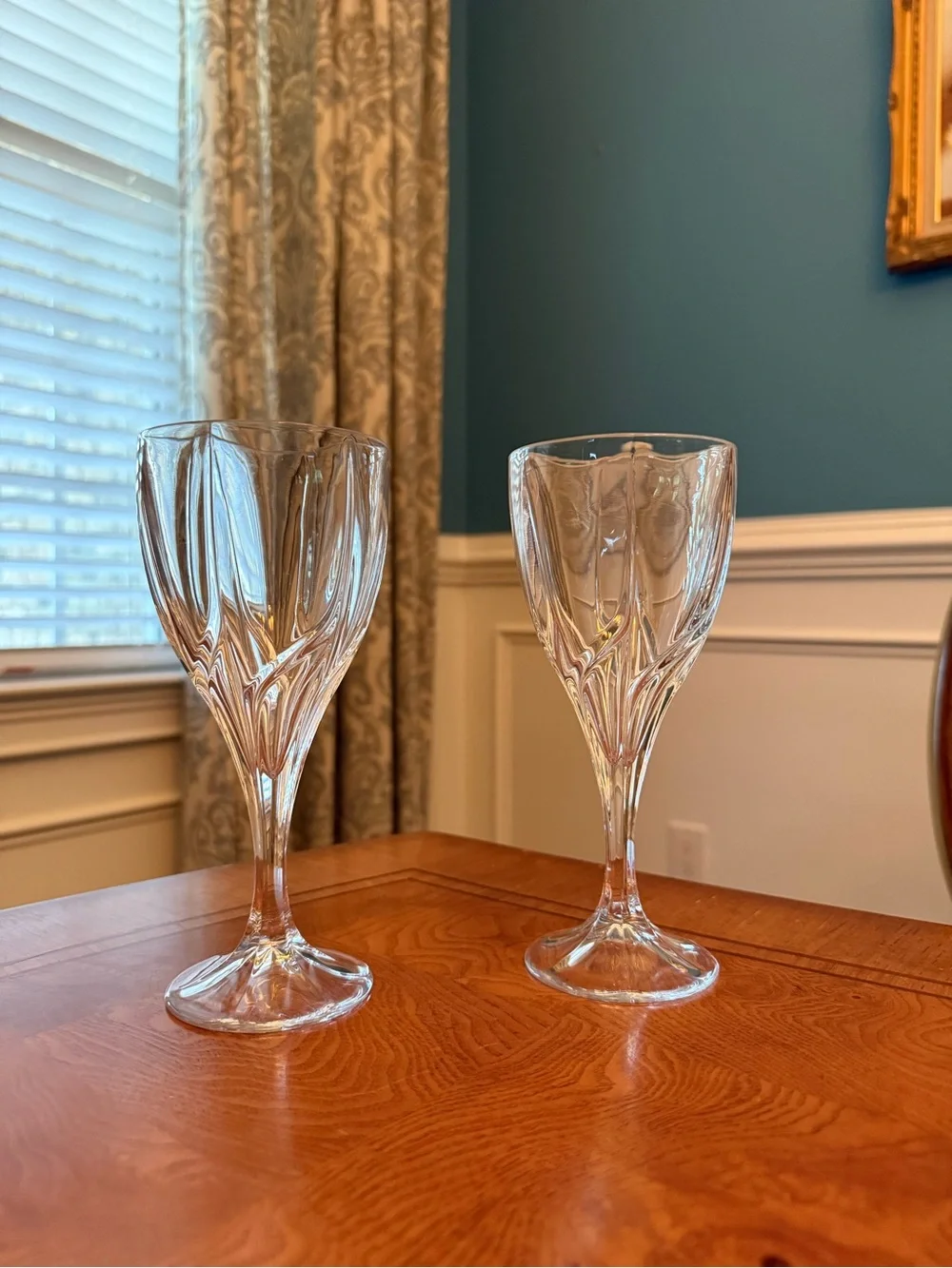 Mikasa‎ Mistral crystal wine goblets - Set of 2